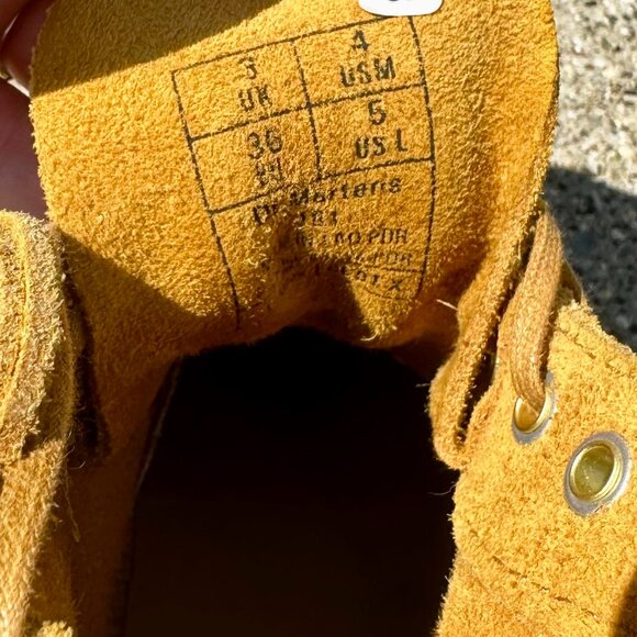 Dr. Martens - Womens 101 Suede lace up Ankle Boot Tan | SIZE 5 - EXCELENT COND - Picture 8 of 10